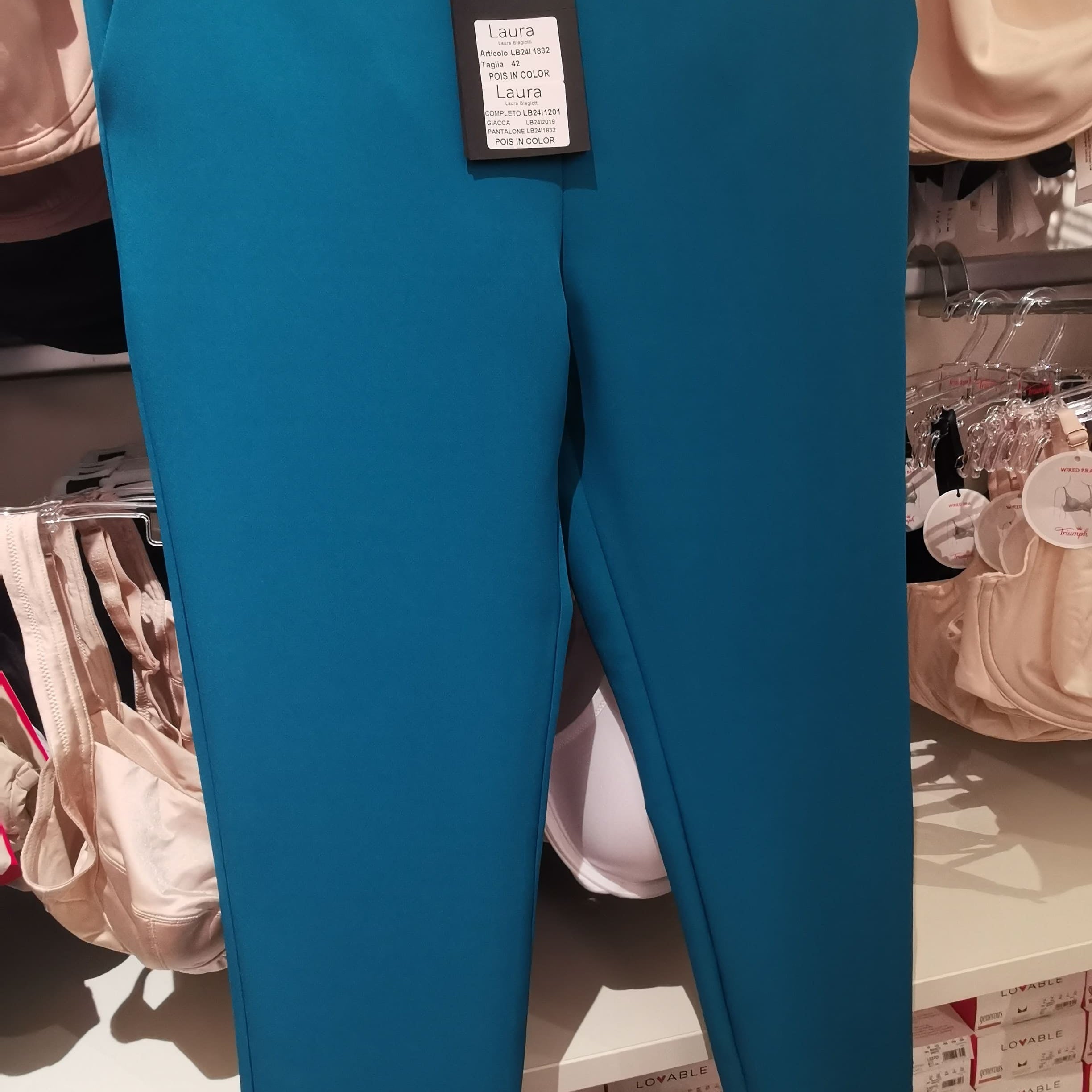 Pantalone Dritto con tasche e logo LAURA BIAGIOTTI LB24I1832