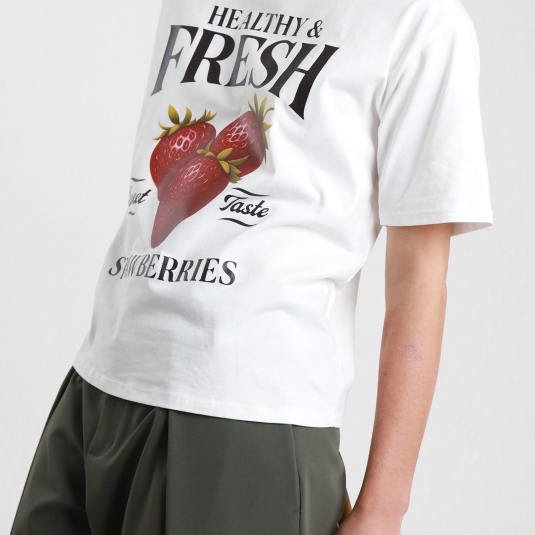 SUSY MIX T-Shirt Donna Girocollo Cotone Leggero Stampa 233M