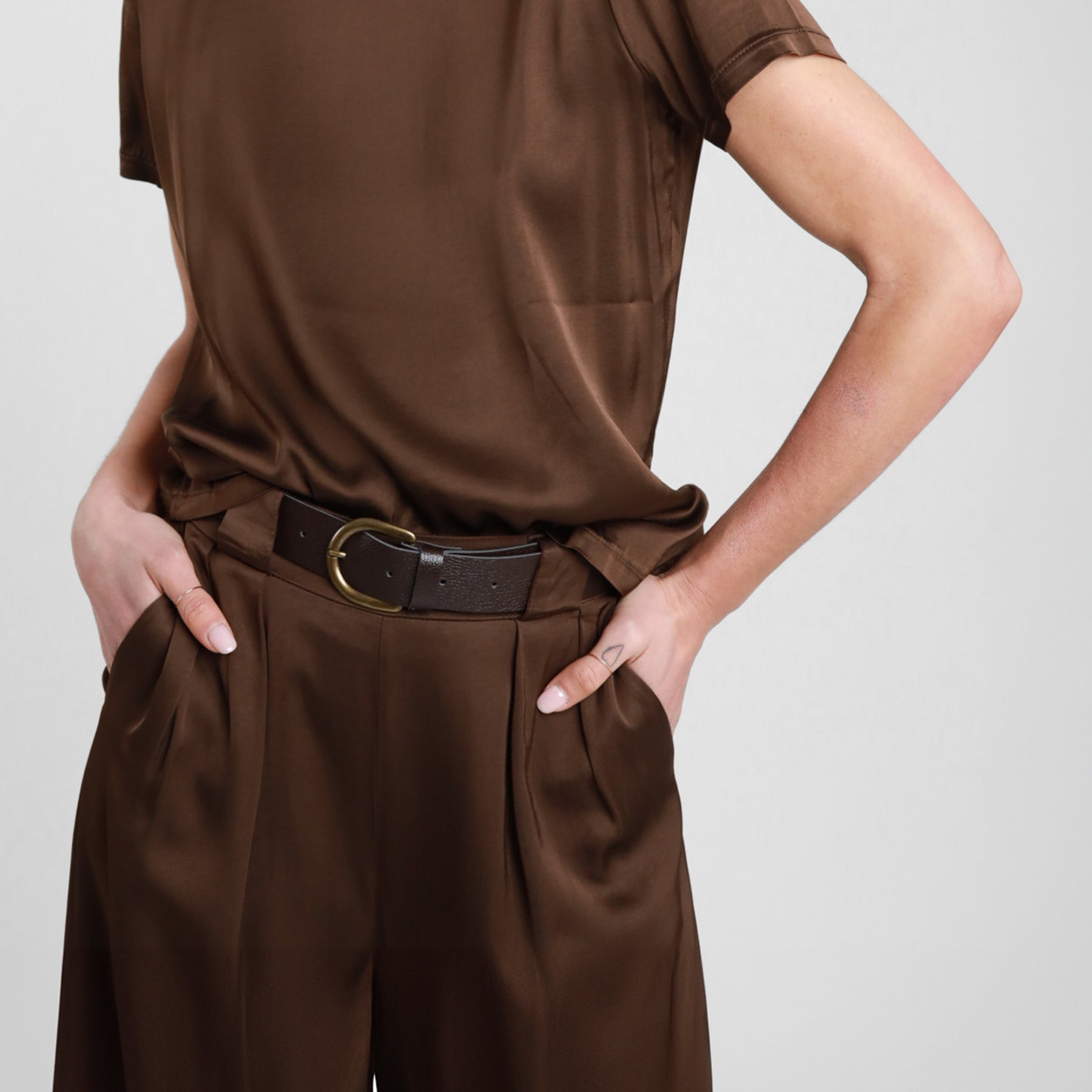 SUSY MIX T-Shirt Donna Gircoollo Viscosa Estiva Raso 26FA705BU