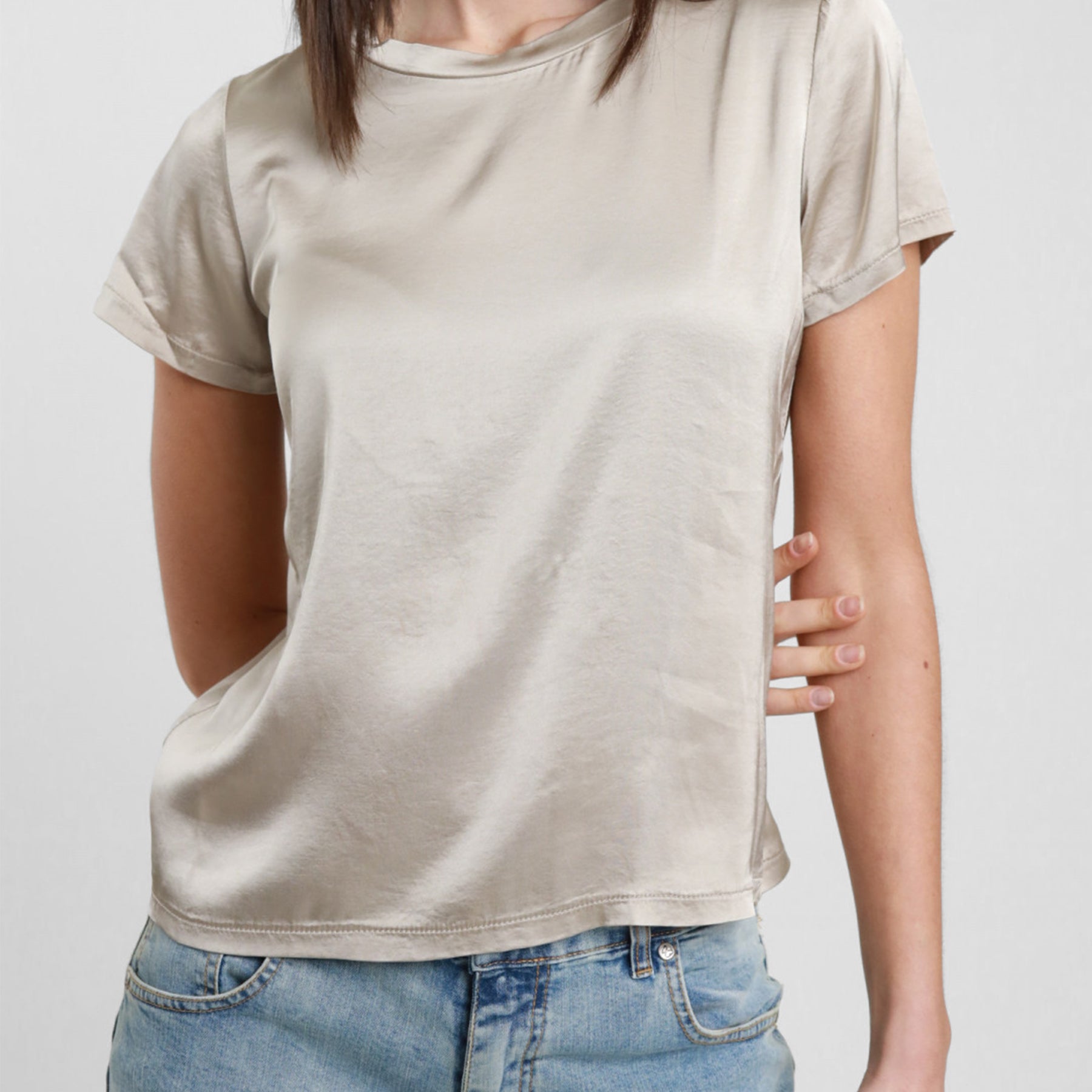 SUSY MIX T-Shirt Donna Gircoollo Viscosa Estiva Raso 26FA705BU