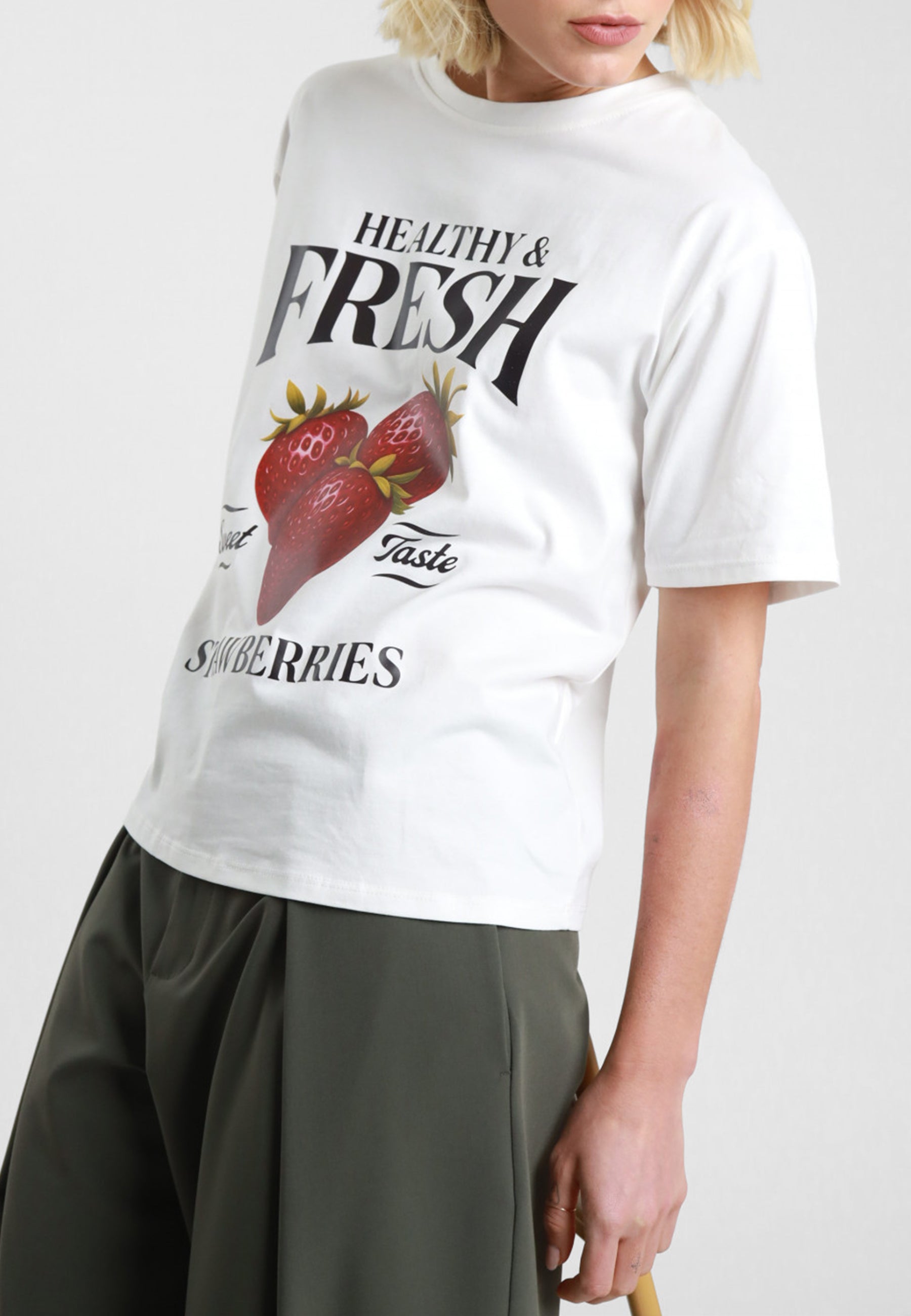 SUSY MIX T-Shirt Donna Girocollo Cotone Leggero Stampa 233M