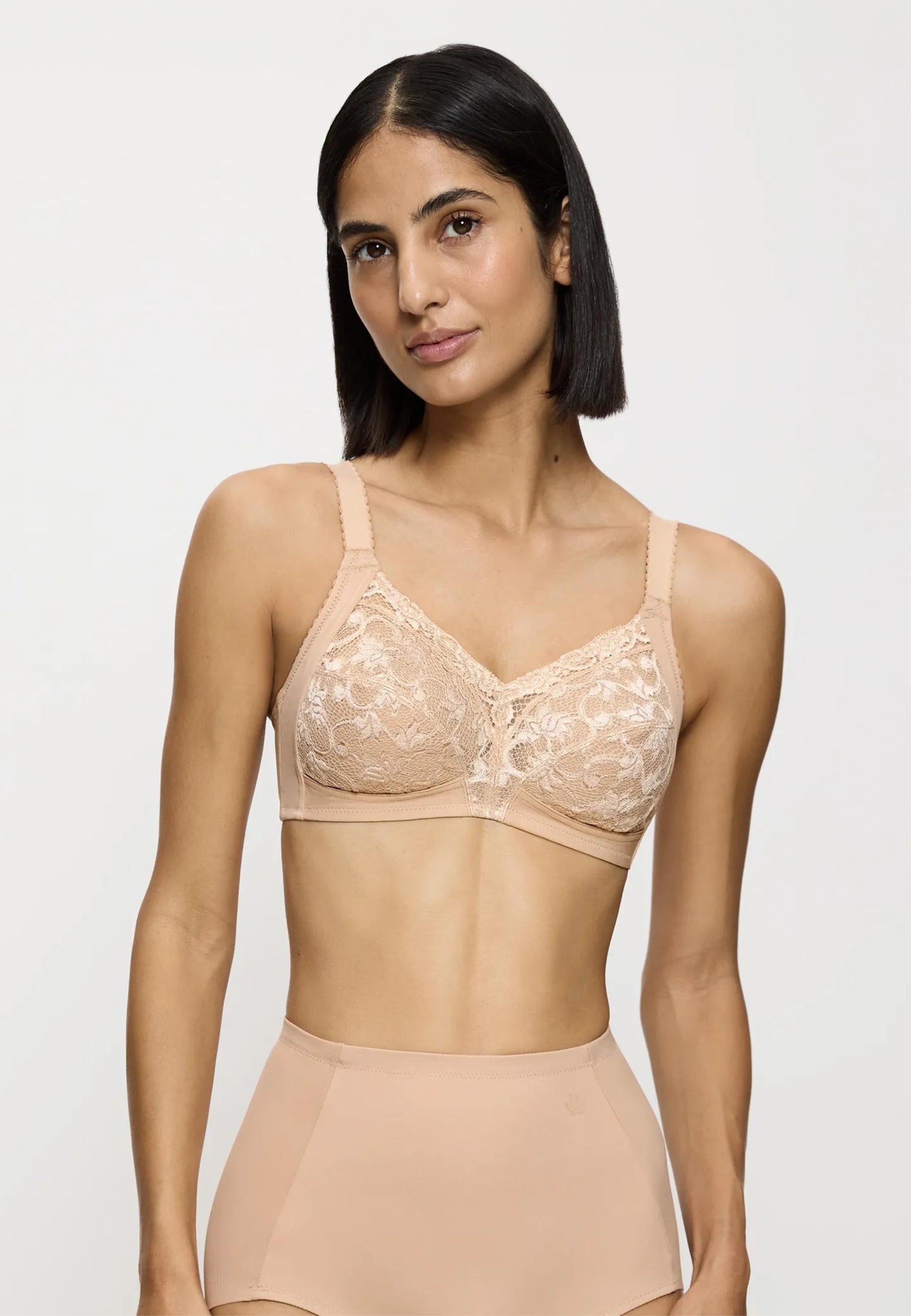 TRIUMPH DELICATE DOREEN N Reggiseno Pizzo senza Ferretto Coppa B-C