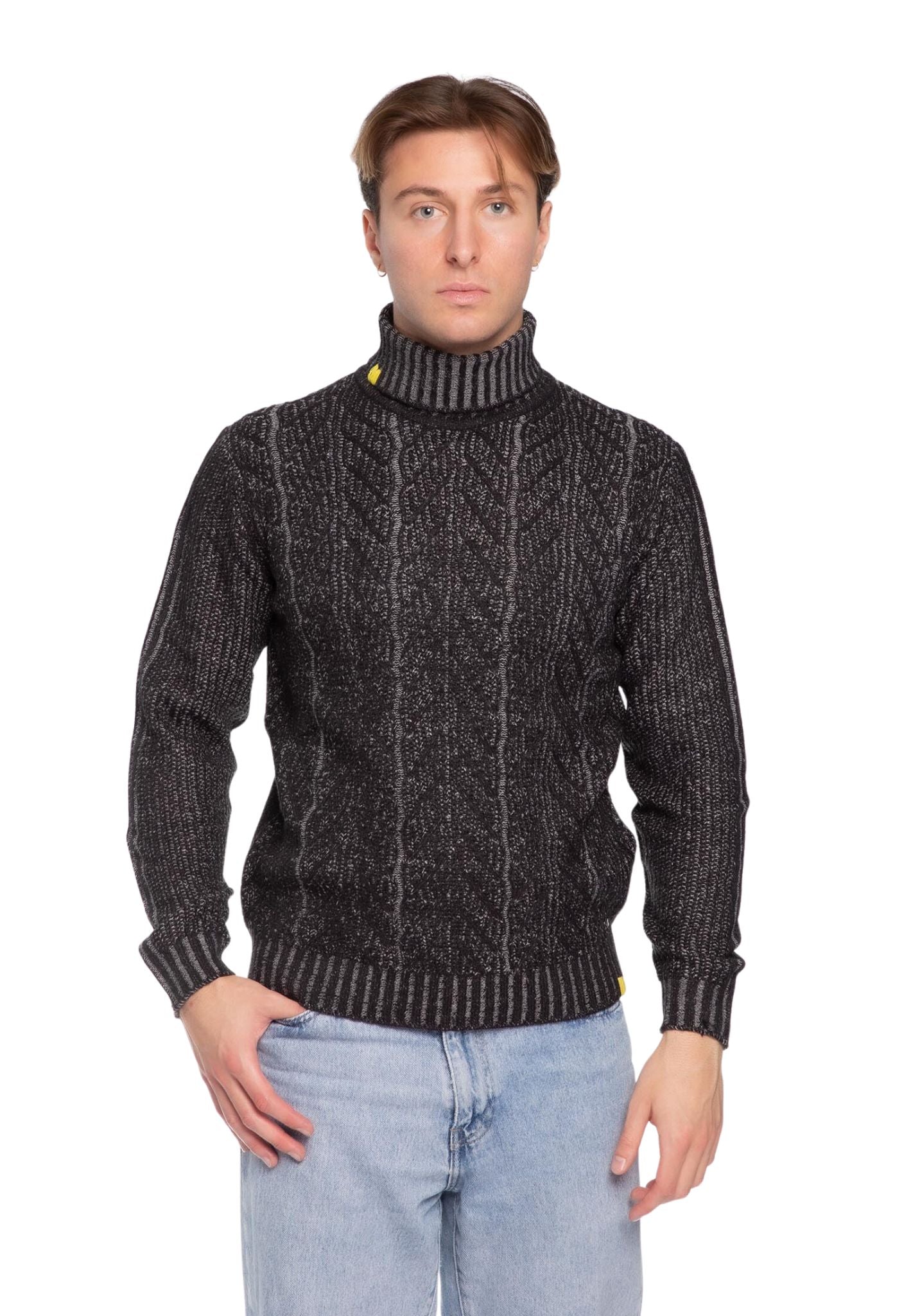 Maglia Dolcevita lavorazione vanisé MARKUP MK590121