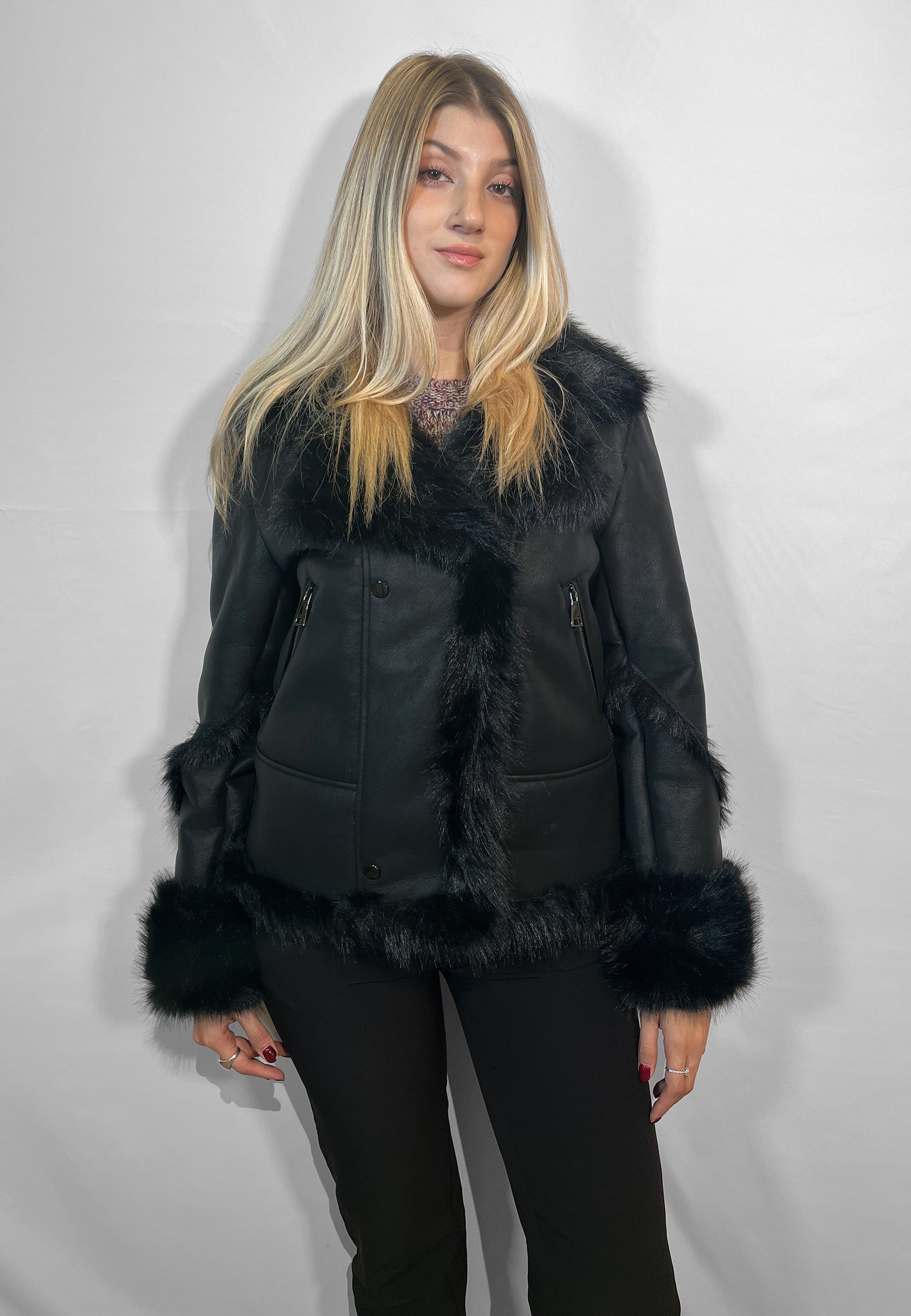 SATINETTE Giubbino Corto Ecopelle Interno Ecopelliccia ART. CARLA 050