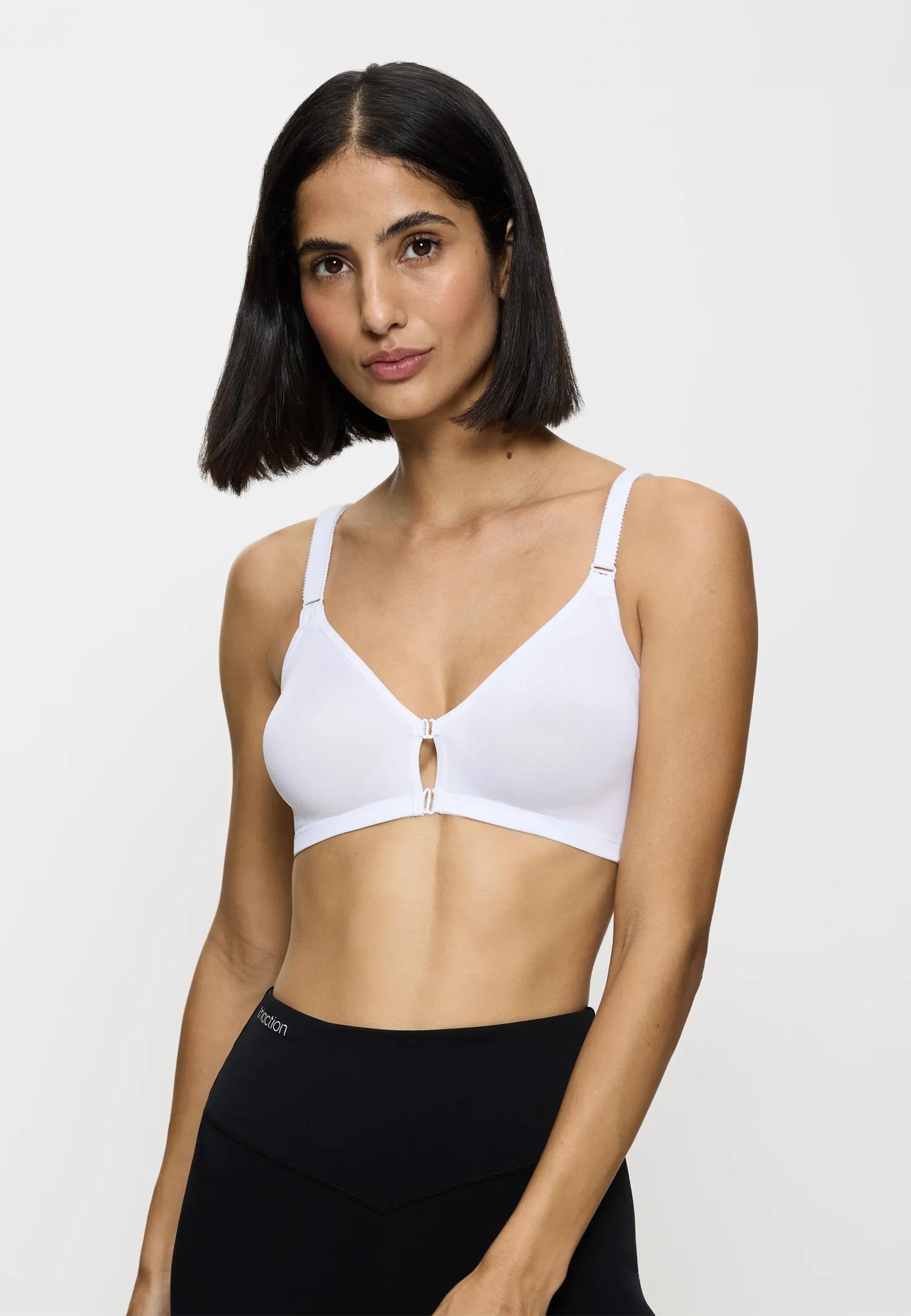 TRIUMPH TRIACTION FITNESS F Reggiseno Sportivo Apertura Davanti Coppa B-C